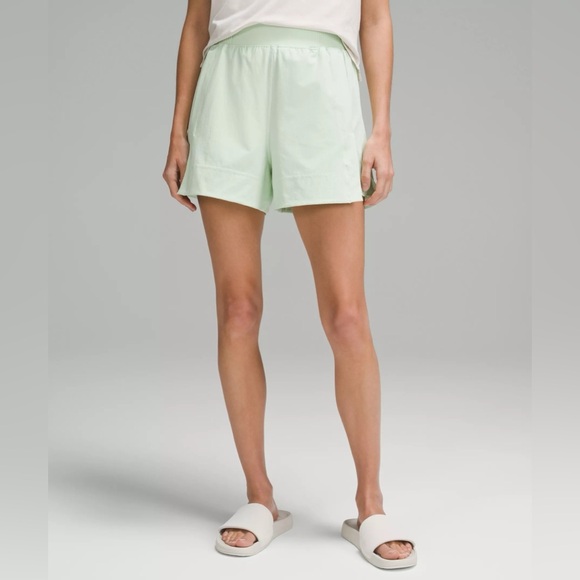 lululemon athletica Pants - Luluemon Stretch Woven Relaxed-Fit High-Rise Short 4”